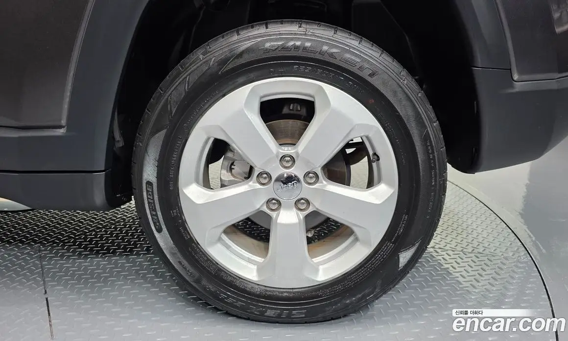 Jeep Compass 2019 2.4 автомат (гидро), фото 6