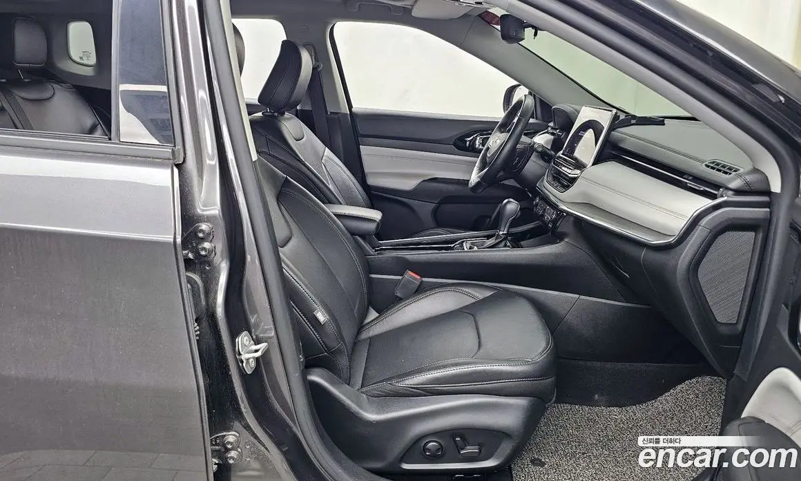 Jeep Compass 2022 2.4 автомат (гидро), фото 17