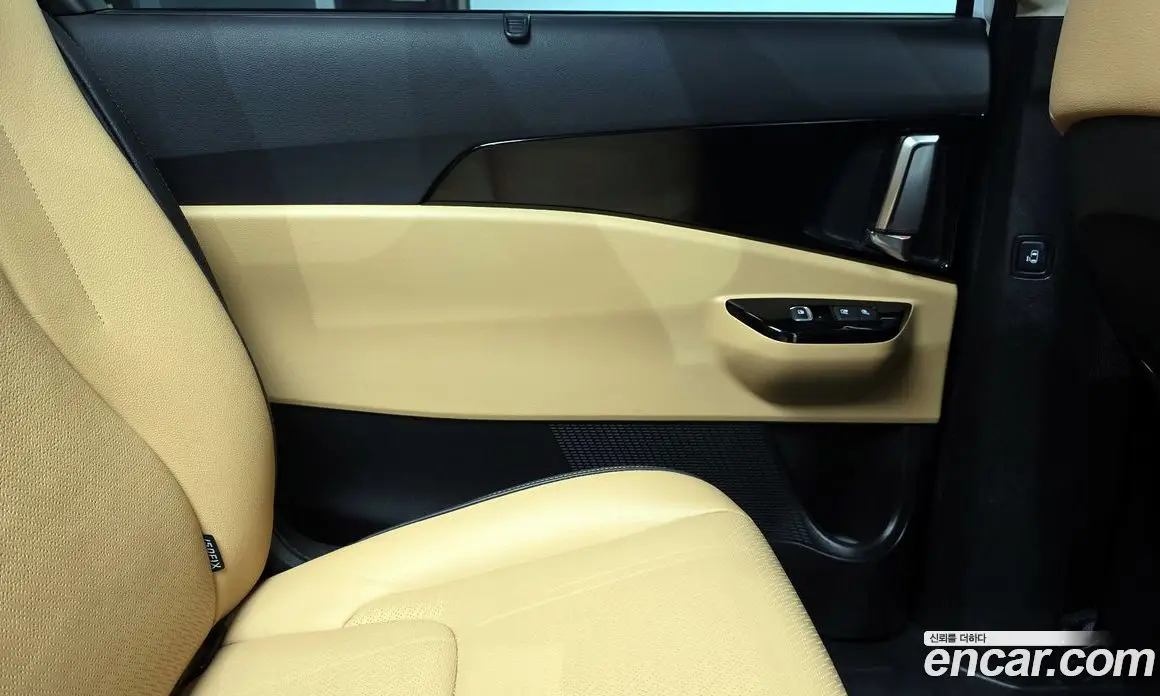Kia Carnival 2022 3.5 автомат (гидро), фото 15 Kia Carnival 2022 3.5 автомат (гидро), фото 15