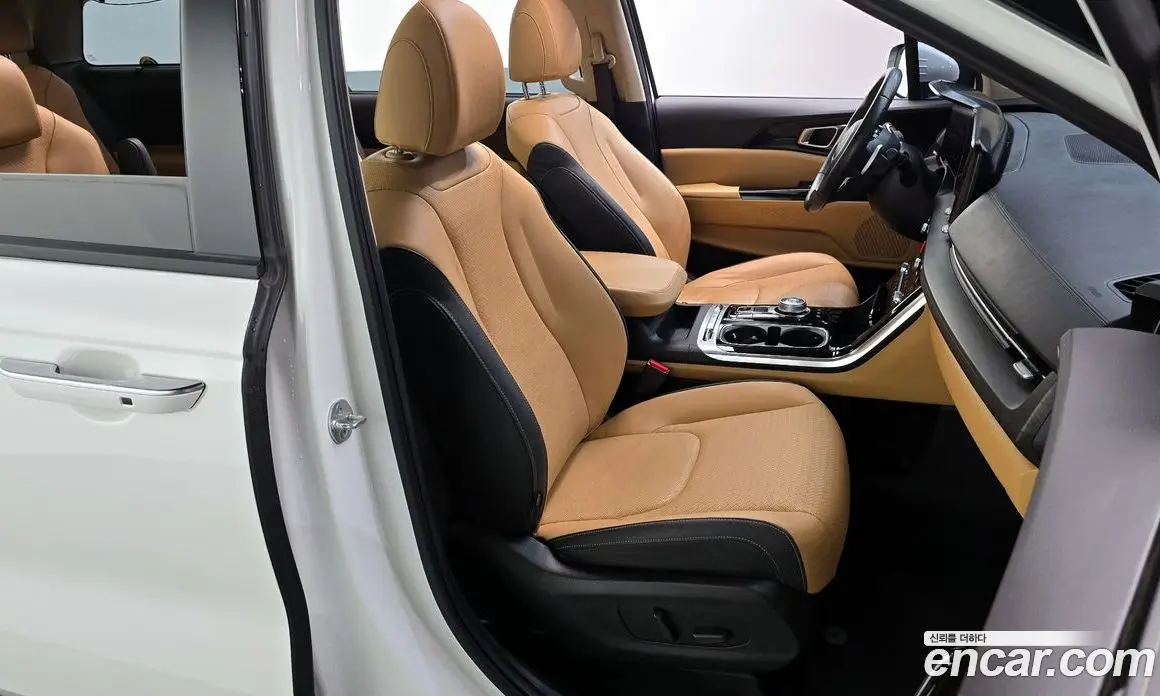 Kia Carnival 2022 3.5 автомат (гидро), фото 18 Kia Carnival 2022 3.5 автомат (гидро), фото 18