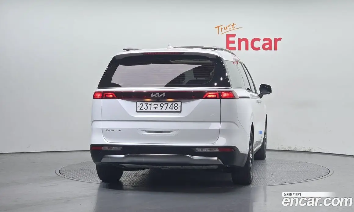 Kia Carnival 2022 3.5 автомат (гидро), фото 4 Kia Carnival 2022 3.5 автомат (гидро), фото 4