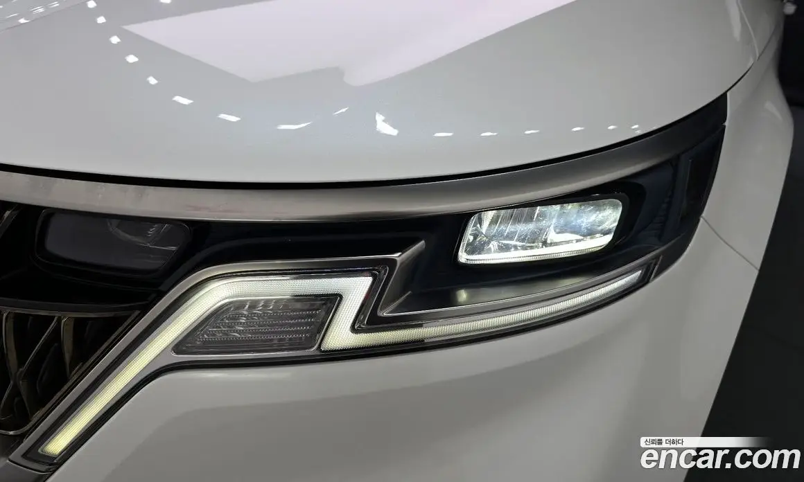 Kia Carnival 2022 3.5 автомат (гидро), фото 8 Kia Carnival 2022 3.5 автомат (гидро), фото 8