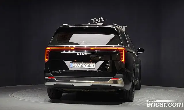 Kia Carnival 2024 2.2 автомат (гидро), миниатюра 4 Kia Carnival 2024 2.2 автомат (гидро), миниатюра 4