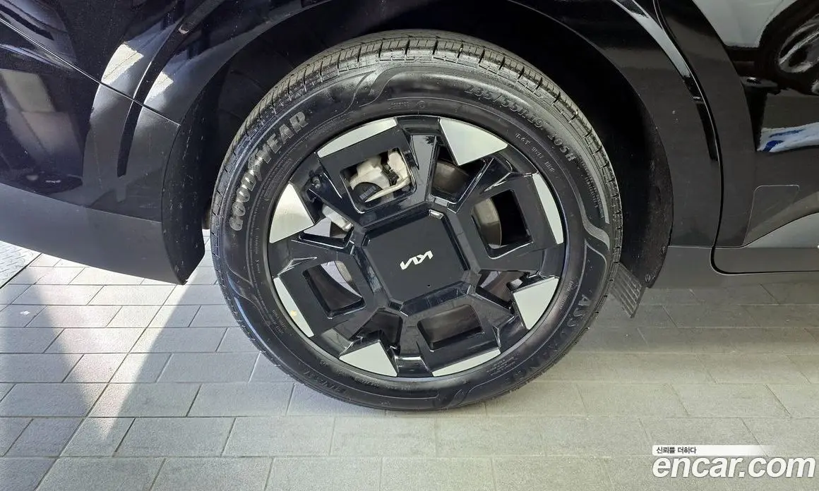 Kia Carnival 2024 2.2 автомат (гидро), фото 5 Kia Carnival 2024 2.2 автомат (гидро), фото 5
