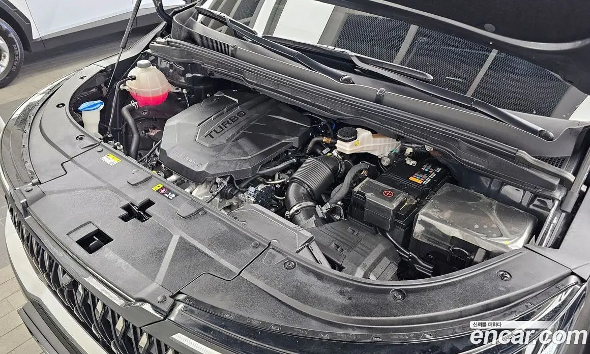 Kia Carnival 2024 2.2 автомат (гидро), фото 6 Kia Carnival 2024 2.2 автомат (гидро), фото 6