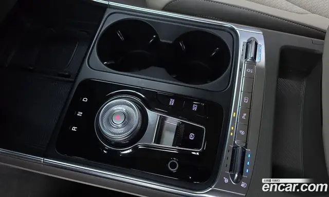 Kia Carnival 2024 1.6 автомат (гидро), миниатюра 11
