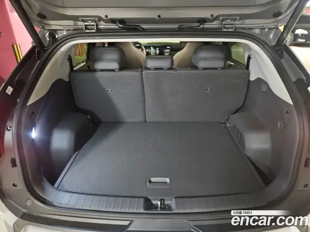 Kia EV3 2026 автомат (гидро), миниатюра 12