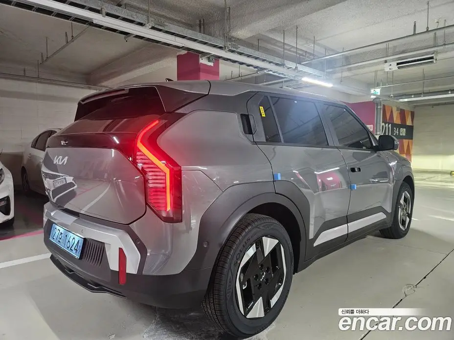 Kia EV3 2026 автомат (гидро), фото 4 Kia EV3 2026 автомат (гидро), фото 4
