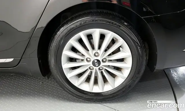 Kia K7 2016 2.4 автомат (гидро), миниатюра 7 Kia K7 2016 2.4 автомат (гидро), миниатюра 7