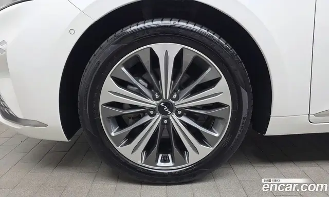 Kia K8 2023 1.6 автомат (гидро), миниатюра 4