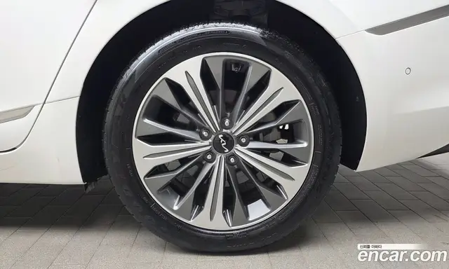 Kia K8 2023 1.6 автомат (гидро), миниатюра 6