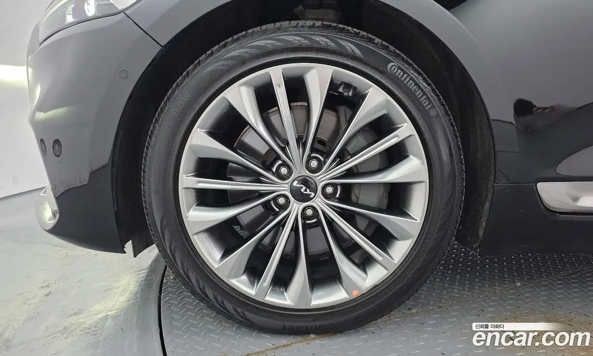 Kia K9 2023 3.8 автомат (гидро), фото 5 Kia K9 2023 3.8 автомат (гидро), фото 5