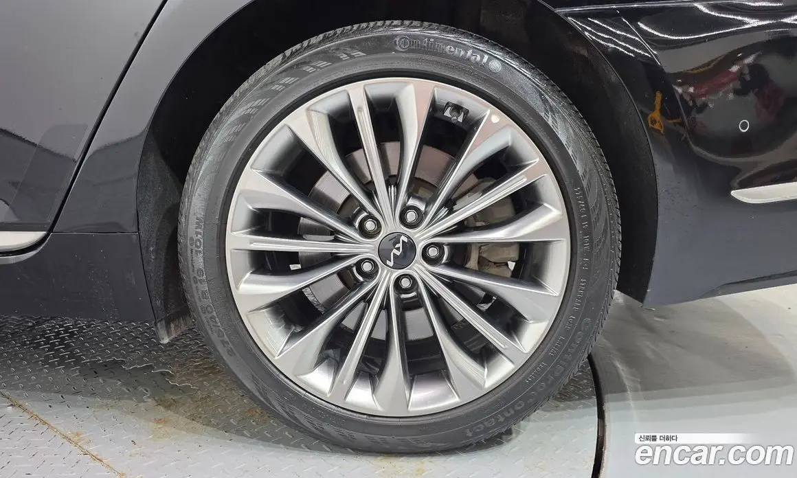 Kia K9 2023 3.8 автомат (гидро), фото 7 Kia K9 2023 3.8 автомат (гидро), фото 7