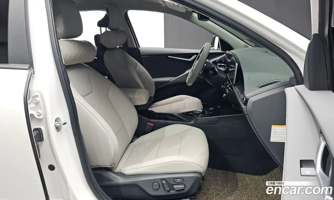 Kia Niro 2023 1.6 автомат (гидро), фото 16