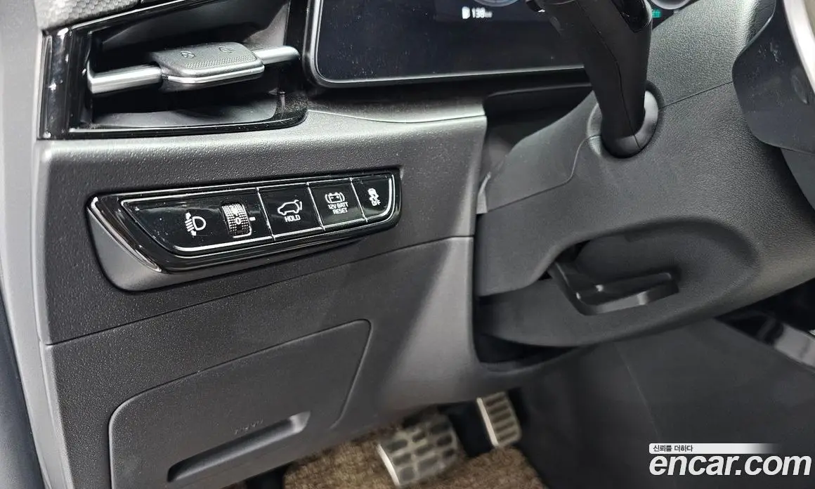 Kia Niro 2023 1.6 автомат (гидро), фото 20