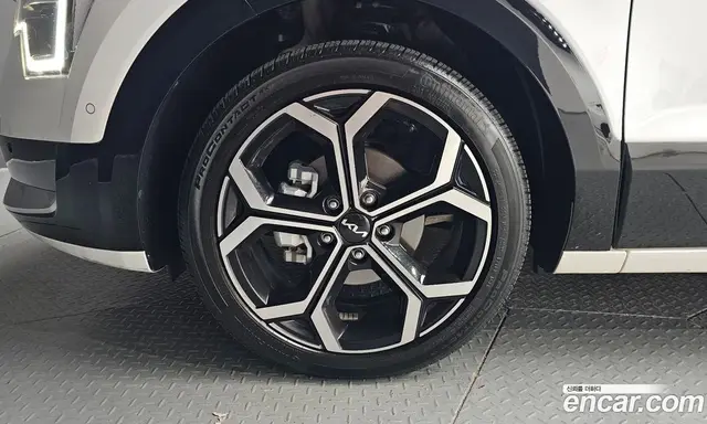 Kia Niro 2023 1.6 автомат (гидро), миниатюра 5
