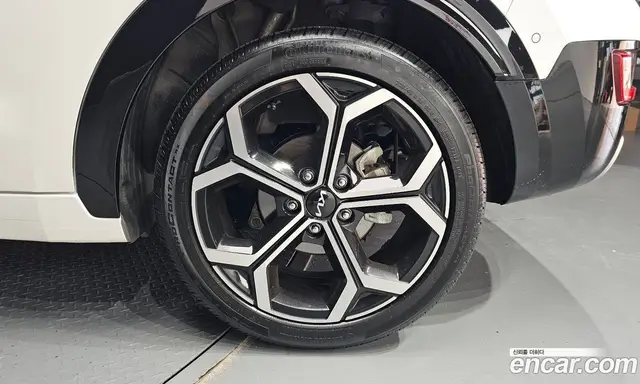 Kia Niro 2023 1.6 автомат (гидро), миниатюра 7