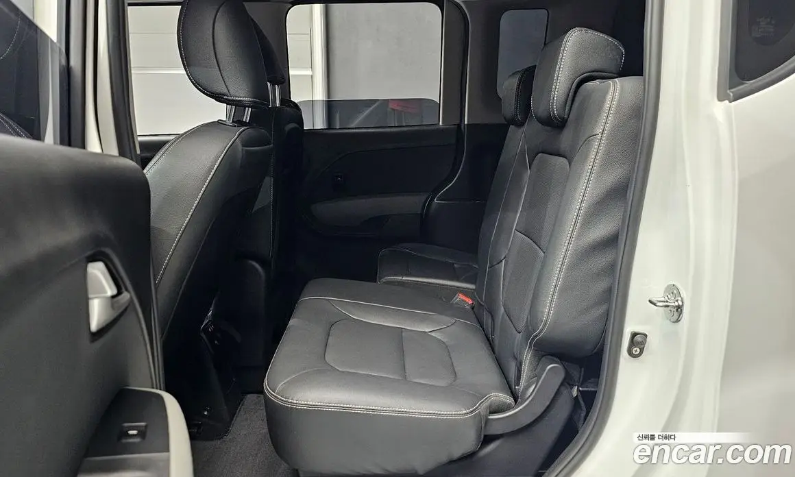 Kia Ray 2023 1.0 автомат (гидро), фото 16