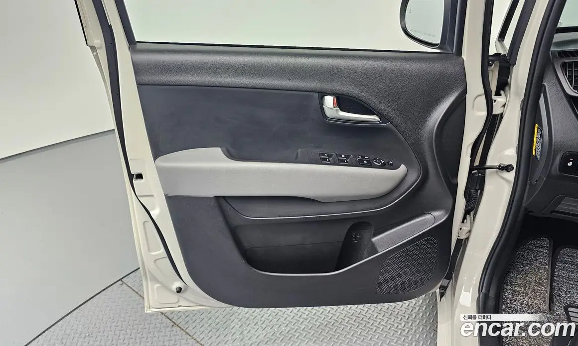 Kia Ray 2025 1.0 автомат (гидро), фото 14