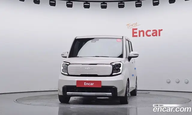Kia Ray 2025 1.0 автомат (гидро), миниатюра 3