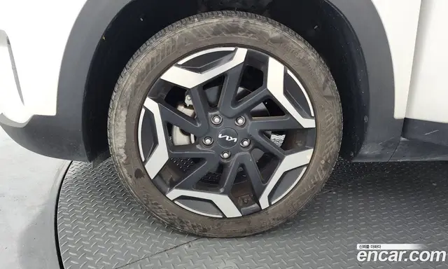 Kia Seltos 2024 2.0 автомат (гидро), миниатюра 5