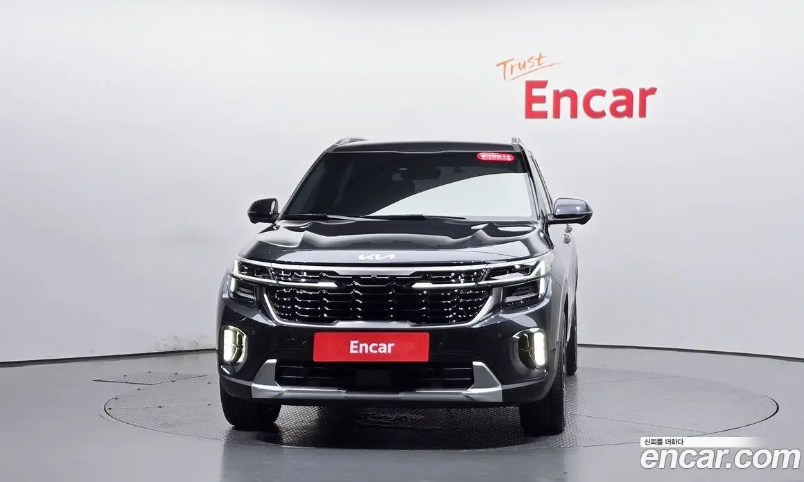 Kia Seltos 2024 1.6 автомат (гидро), фото 2 Kia Seltos 2024 1.6 автомат (гидро), фото 2