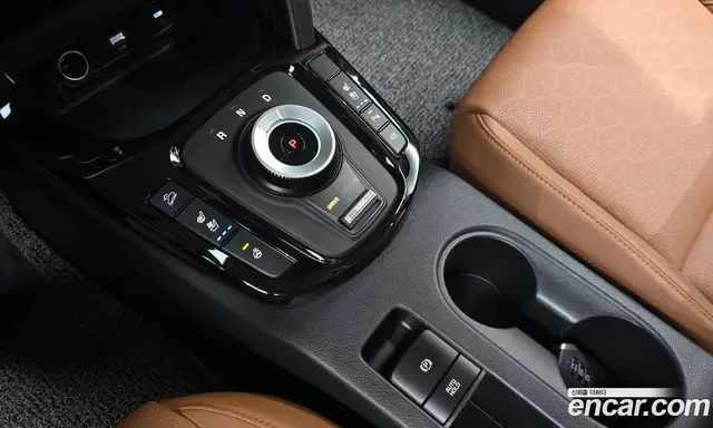 Kia Seltos 2024 1.6 автомат (гидро), миниатюра 11 Kia Seltos 2024 1.6 автомат (гидро), миниатюра 11