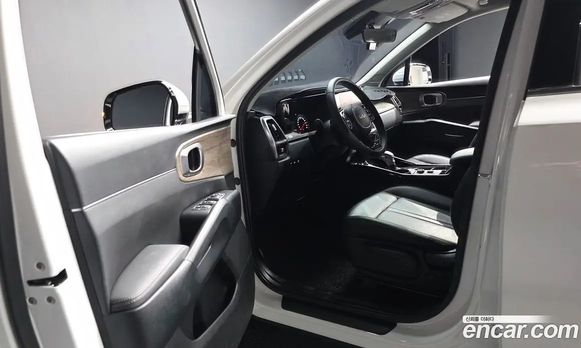 Kia Sorento 2022 2.5 автомат (гидро), фото 13 Kia Sorento 2022 2.5 автомат (гидро), фото 13