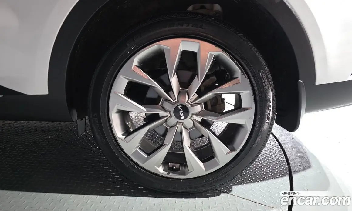 Kia Sorento 2022 2.5 автомат (гидро), фото 7 Kia Sorento 2022 2.5 автомат (гидро), фото 7