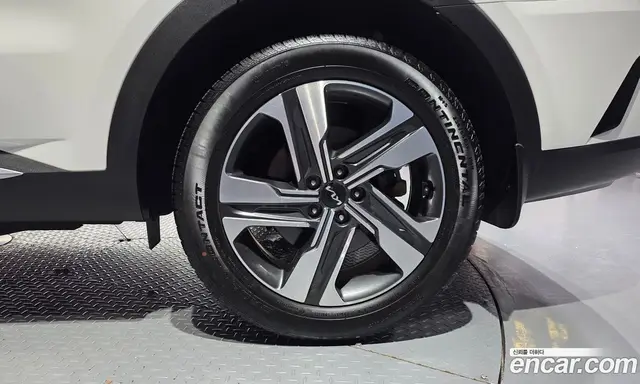 Kia Sorento 2023 1.6 автомат (гидро), миниатюра 7