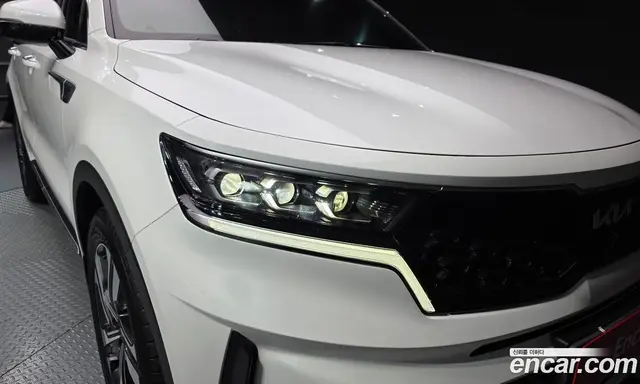 Kia Sorento 2023 1.6 автомат (гидро), миниатюра 8