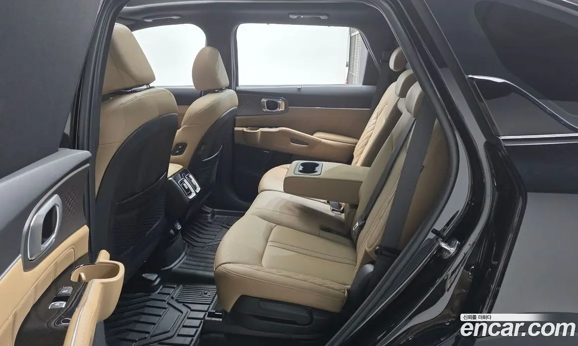 Kia Sorento 2024 2.5 автомат (гидро), фото 15 Kia Sorento 2024 2.5 автомат (гидро), фото 15
