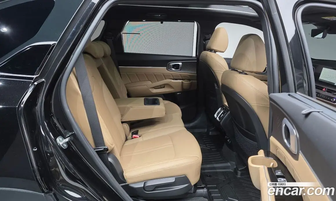 Kia Sorento 2024 2.5 автомат (гидро), фото 17 Kia Sorento 2024 2.5 автомат (гидро), фото 17