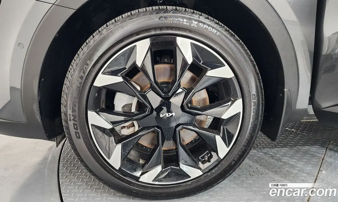 Kia Sorento 2024 2.5 автомат (гидро), фото 5 Kia Sorento 2024 2.5 автомат (гидро), фото 5