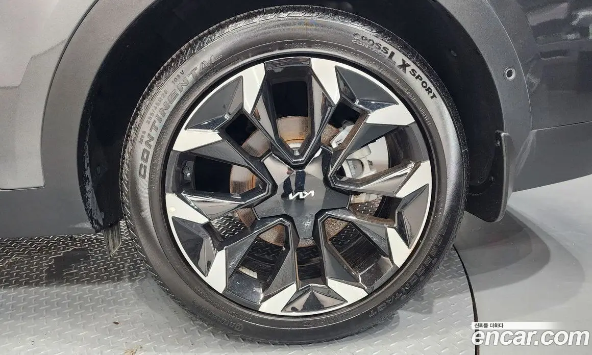 Kia Sorento 2024 2.5 автомат (гидро), фото 7 Kia Sorento 2024 2.5 автомат (гидро), фото 7