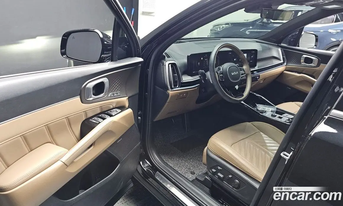 Kia Sorento 2024 1.6 автомат (гидро), фото 12 Kia Sorento 2024 1.6 автомат (гидро), фото 12