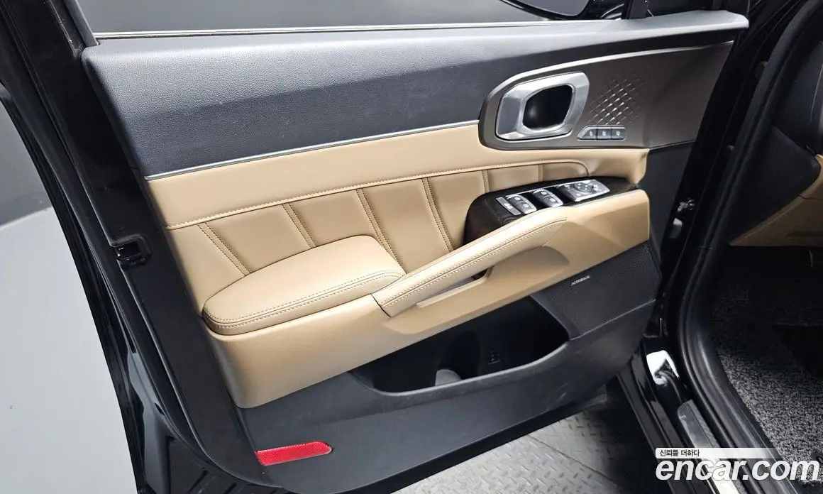 Kia Sorento 2024 1.6 автомат (гидро), фото 13 Kia Sorento 2024 1.6 автомат (гидро), фото 13