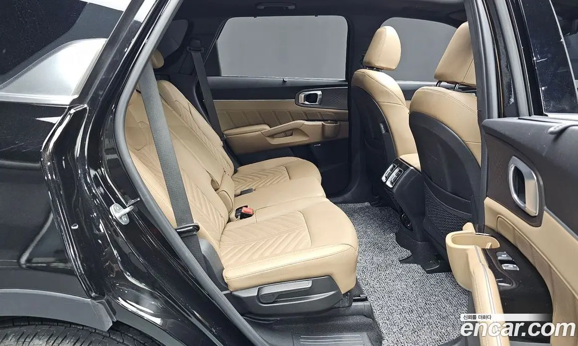 Kia Sorento 2024 1.6 автомат (гидро), фото 16 Kia Sorento 2024 1.6 автомат (гидро), фото 16