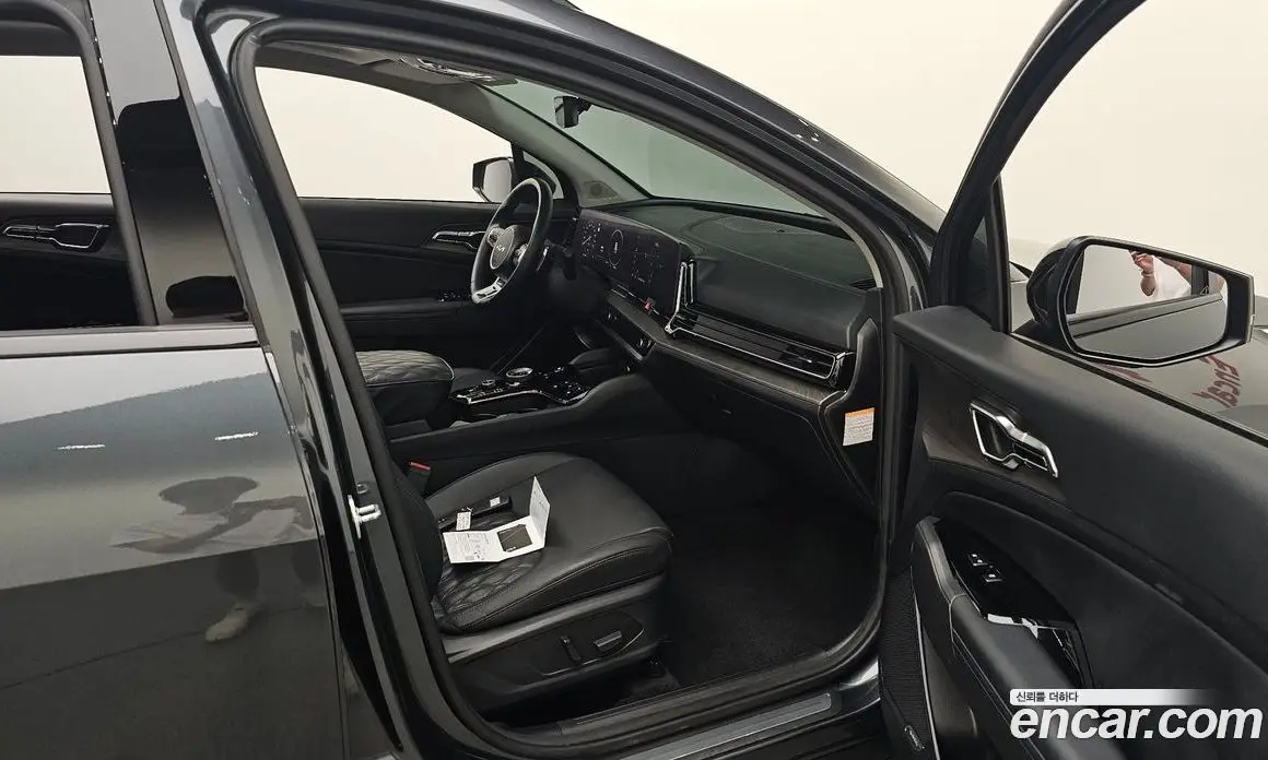 Kia Sportage 2023 1.6 автомат (гидро), фото 16 Kia Sportage 2023 1.6 автомат (гидро), фото 16