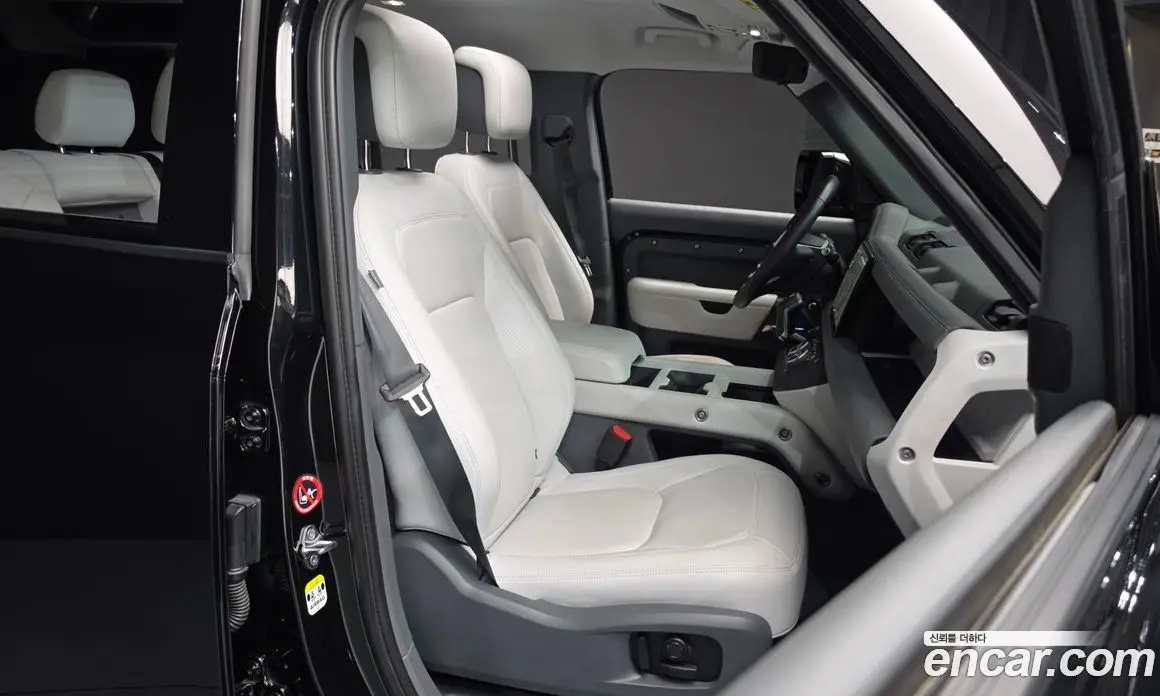 Land Rover Defender 2025 3.0 автомат (гидро), фото 16