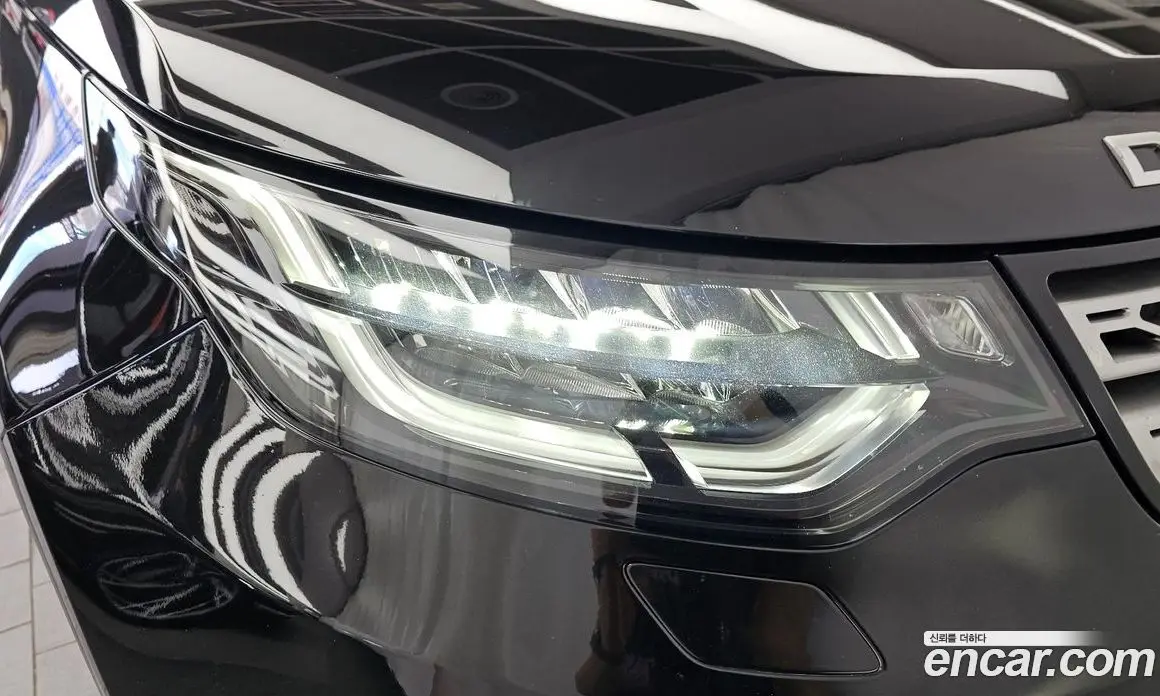 Land Rover Discovery 2020 3.0 автомат (гидро), фото 8