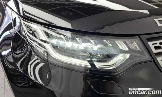 Land Rover Discovery 2020 3.0 автомат (гидро), миниатюра 8