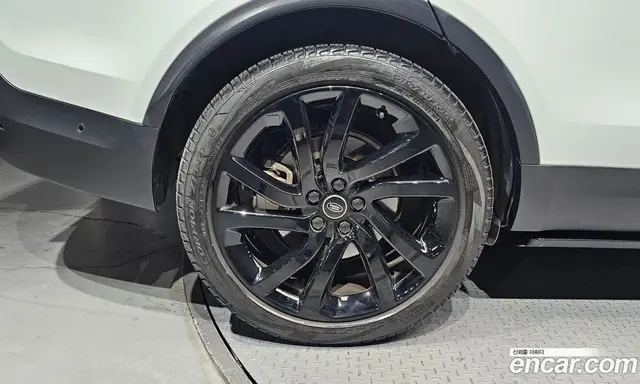 Land Rover Discovery 2021 3.0 автомат (гидро), миниатюра 5