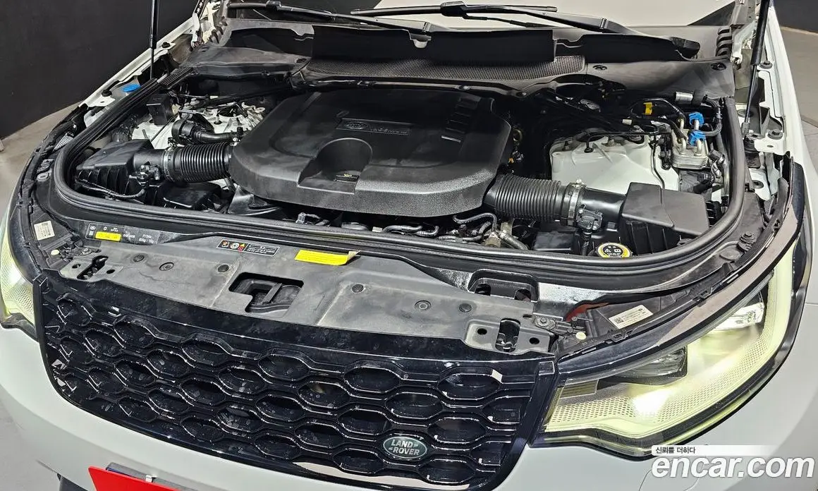Land Rover Discovery 2021 3.0 автомат (гидро), фото 6