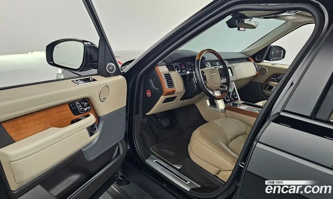 Land Rover Range Rover 2019 5.0 автомат (гидро), фото 13 Land Rover Range Rover 2019 5.0 автомат (гидро), фото 13