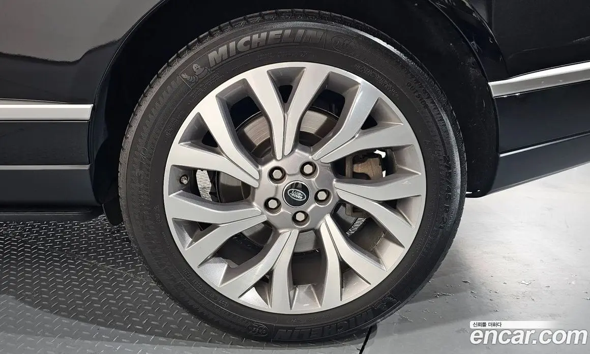 Land Rover Range Rover 2019 5.0 автомат (гидро), фото 7 Land Rover Range Rover 2019 5.0 автомат (гидро), фото 7