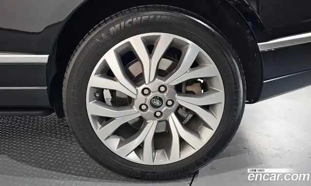 Land Rover Range Rover 2019 5.0 автомат (гидро), миниатюра 7 Land Rover Range Rover 2019 5.0 автомат (гидро), миниатюра 7