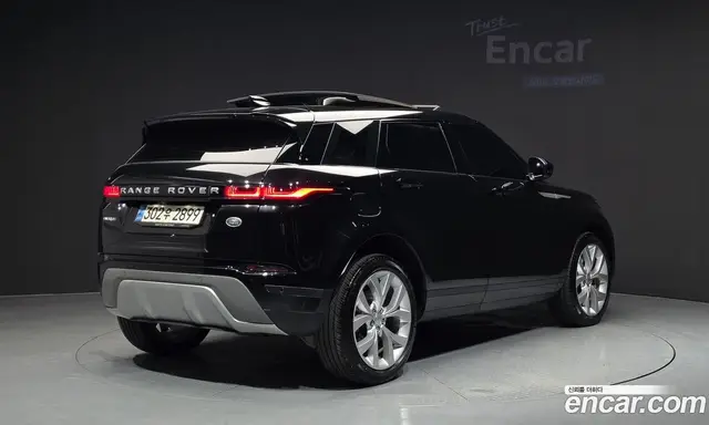 Land Rover Range Rover Evoque 2022 2.0 автомат (гидро), миниатюра 2
