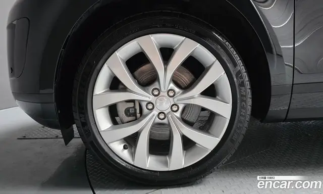 Land Rover Range Rover Evoque 2022 2.0 автомат (гидро), миниатюра 5