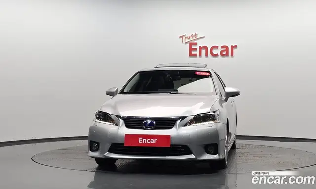 Lexus CT200h 2011 1.8 автомат (гидро), миниатюра 2